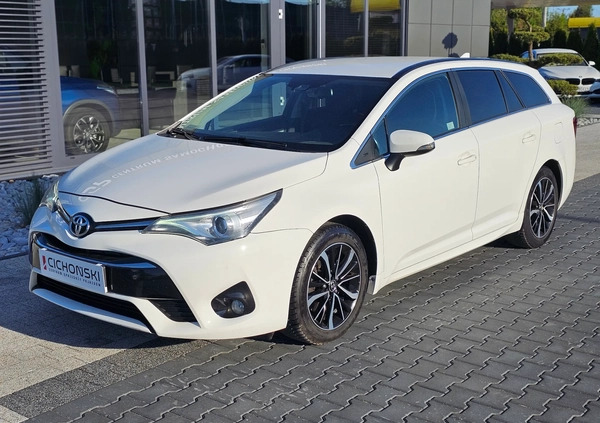 Toyota Avensis cena 44900 przebieg: 170841, rok produkcji 2018 z Lędziny małe 781